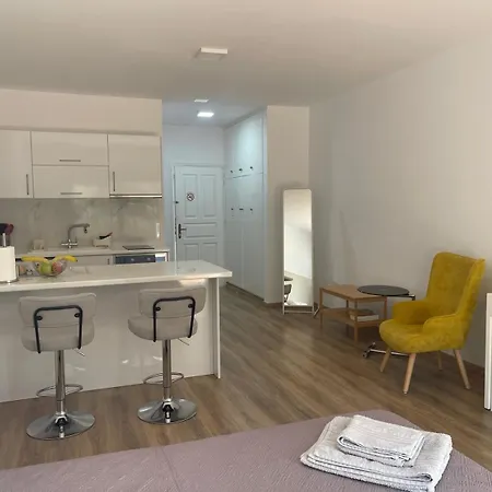 Апартаменты Ground Floor Пафос