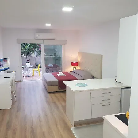 Apartment Modern Ground Floor *