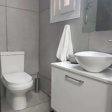 Apartament Modern Ground Floor *